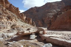 07-The road to Aouli, a dry river